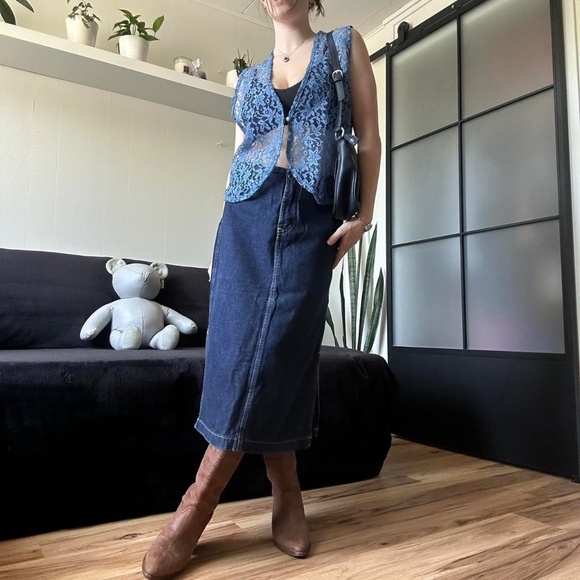 Vintage 90s Sheer Blue Lace Vest - Picture 7 of 8